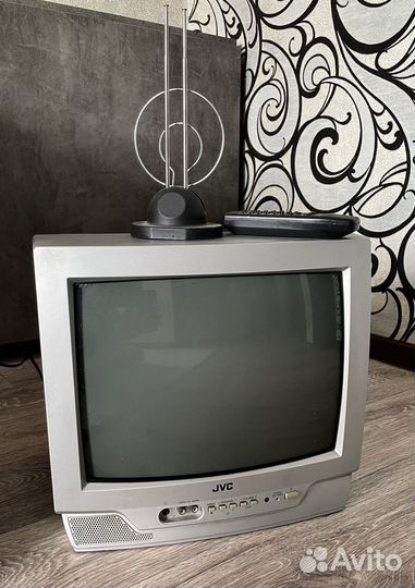 Телевизор б/у