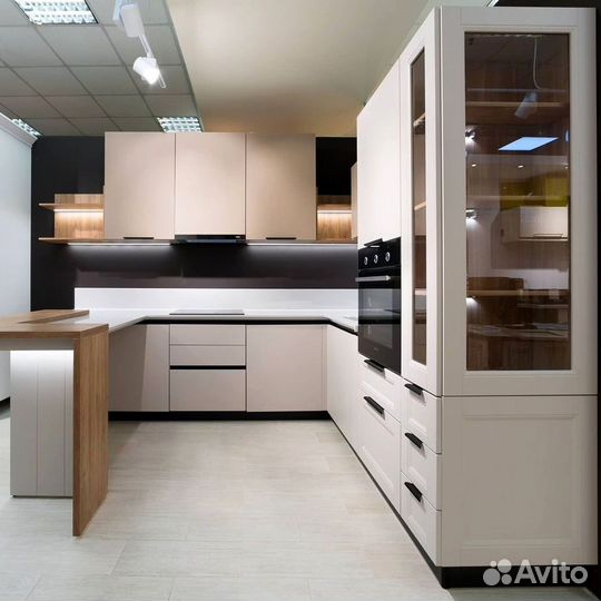 Кухонный гарнитур 