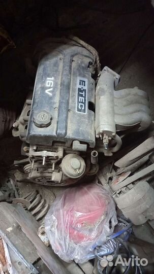 Дэу Нексия разбор крышка багажника