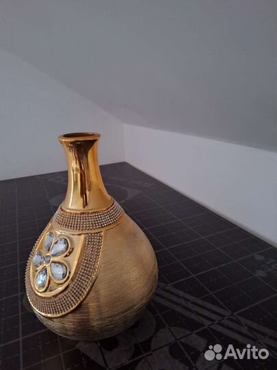 Ваза, кувшин