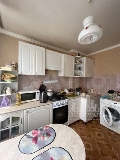 2-к. квартира, 47 м², 5/5 эт.