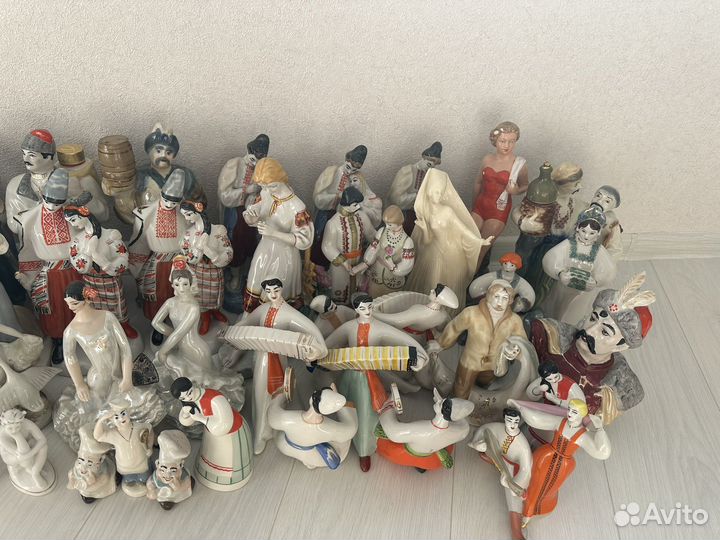 Фарфорвые статуэтки СССР разные