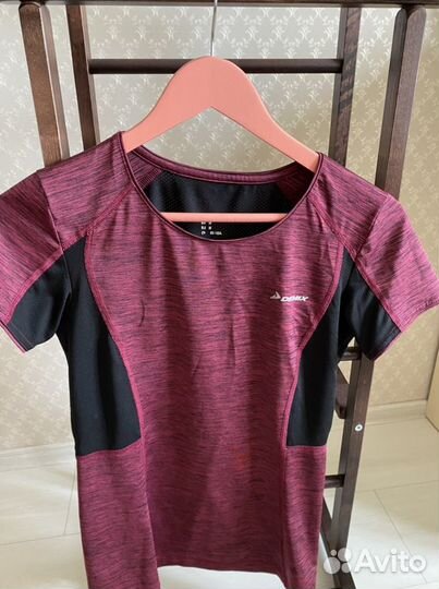 Спортивные вещи женские