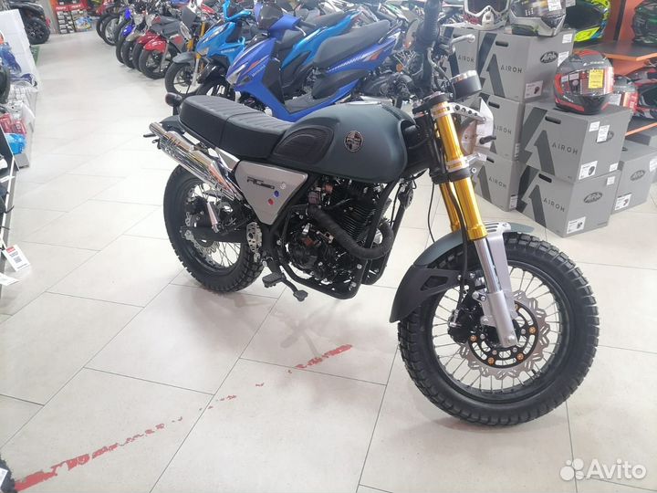 Racer RC250CK-A triumph (23708)