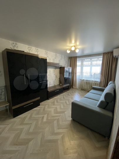 2-к. квартира, 40,6 м², 5/5 эт.