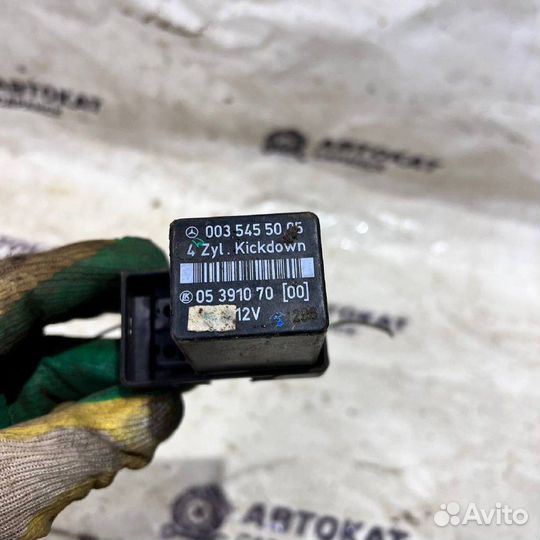 Реле Kickdown Mercedes W210