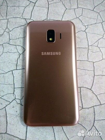 Смартфон Samsung Galaxy J2 core Gold