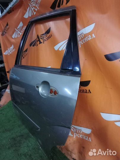 Дверь боковая задняя левая Ford Focus 2004