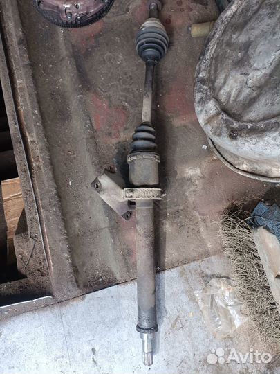 Правый привод АКПП Ford Fiesta