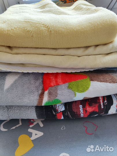 Одеяла и пледы детские бу