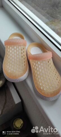Обувь резиновая по типу crocs