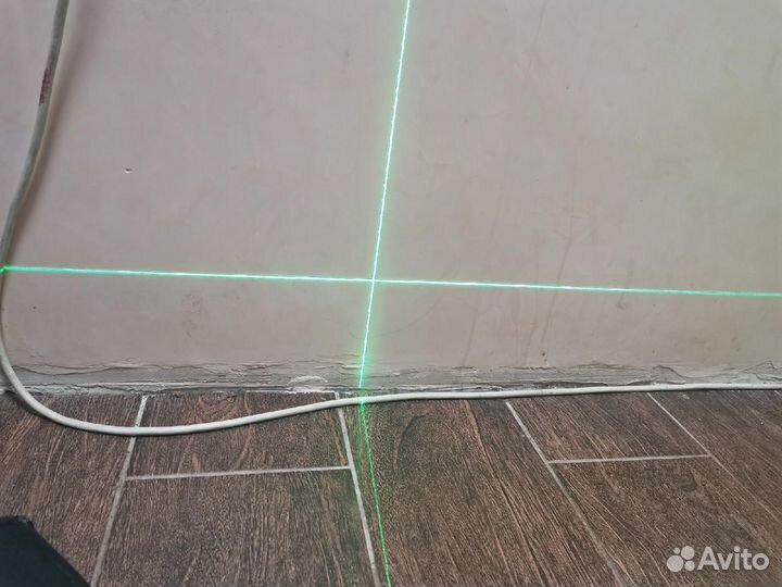 Лазерный уровень зеленый