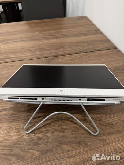 Моноблок HP 22 -c0118ur