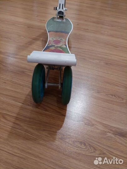 Самокат детский трехколесный