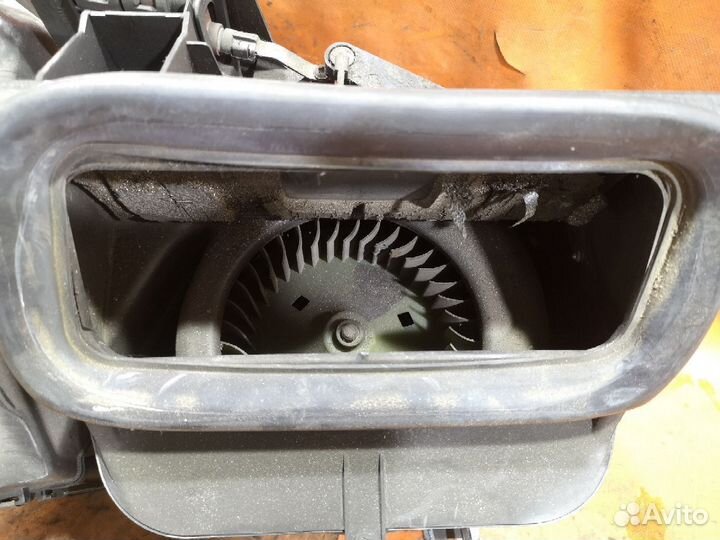 Корпус печки Mercedes-benz Clk-class C208.335