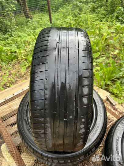 Michelin Pilot Sport 3 235/45 R18