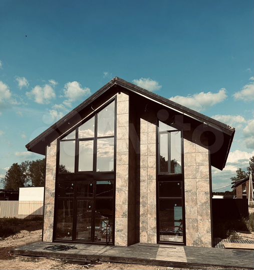 Дом 131 м² на участке 5 сот.