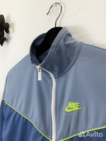 Кроп топ на молнии Nike оригинал