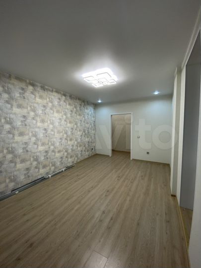 2-к. квартира, 65,2 м², 8/16 эт.