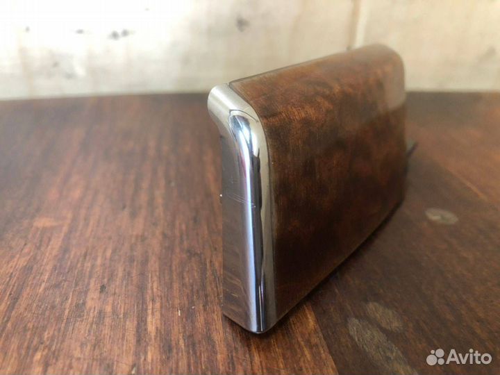 Декоративная накладка торпедо Cadillac SRX 2007