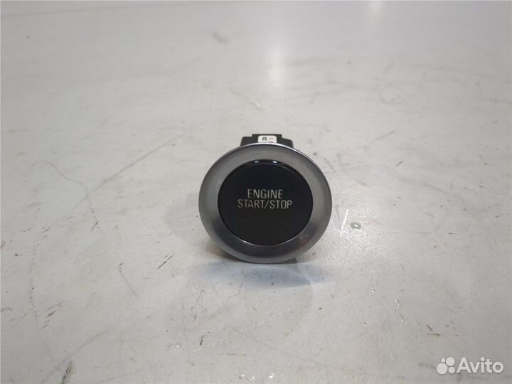 Кнопка запуска двигателя Chevrolet Malibu 2018, 20