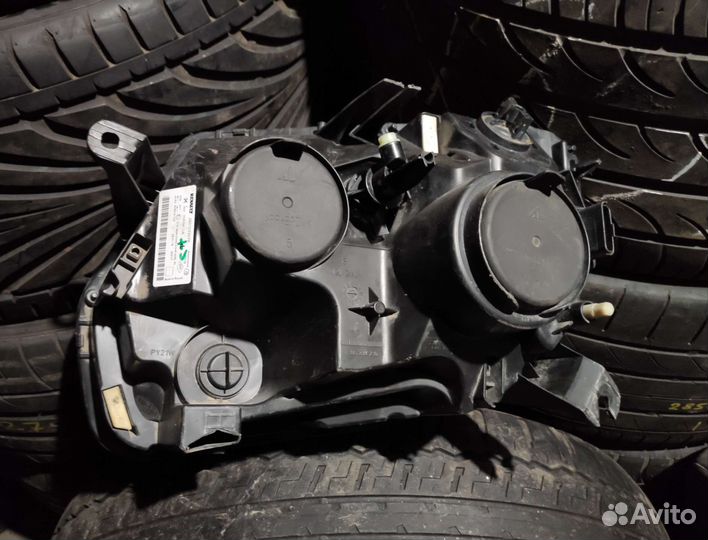Фара правая Renault Duster 2015