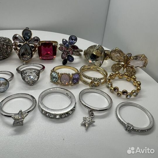 Кольцо Swarovski 58 (18) разные