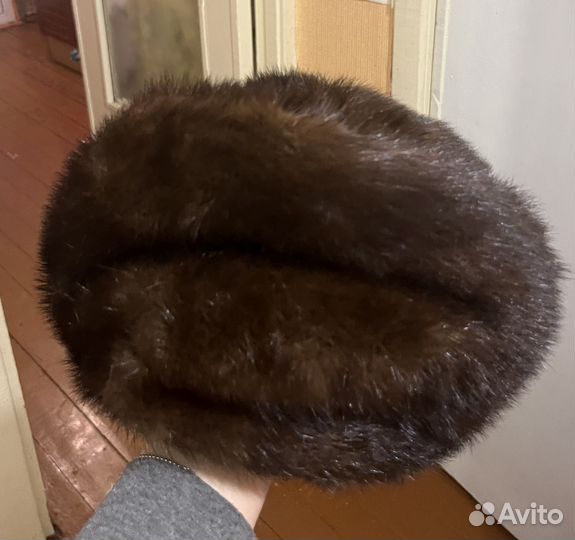 Шапки норковые женские