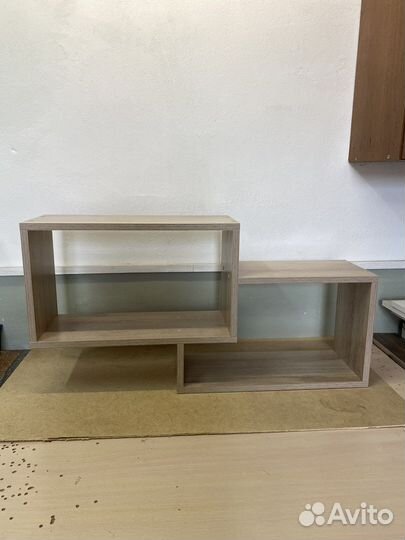 Полка книжная новая