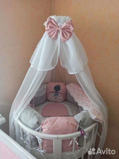 Новая с бельем на выбор детская кроватка
