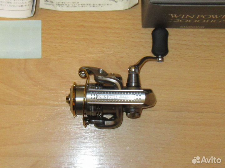 Shimano 11 Twin Power C2000HGS
