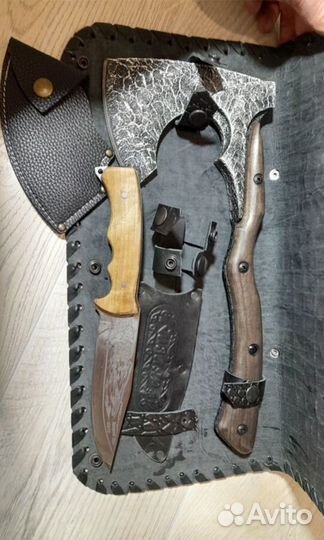 Подарочный набор нож и топор в кожаном чехле