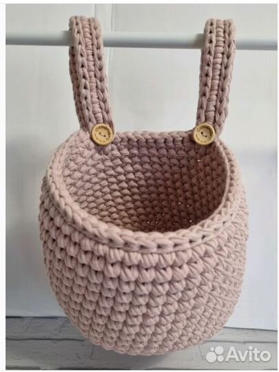 Вязанные корзины для новорожденных