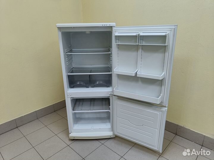 Холодильник бу atlant
