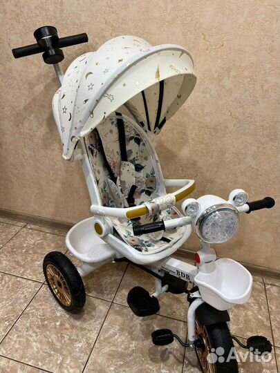 Трехколесный велосипед коляска