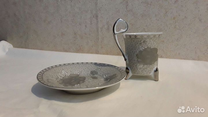 Сервиз кофейный,6 чашечек с блюдечками