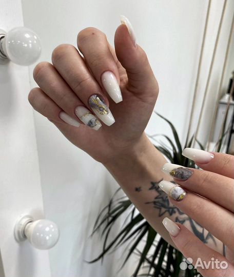 Маникюр, покрытие гель-лаком и наращивание ногтей