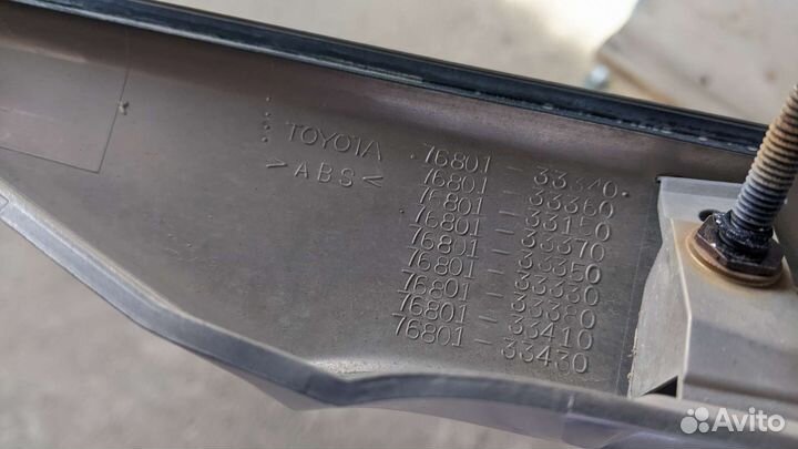 Накладка хромированная Camry 50