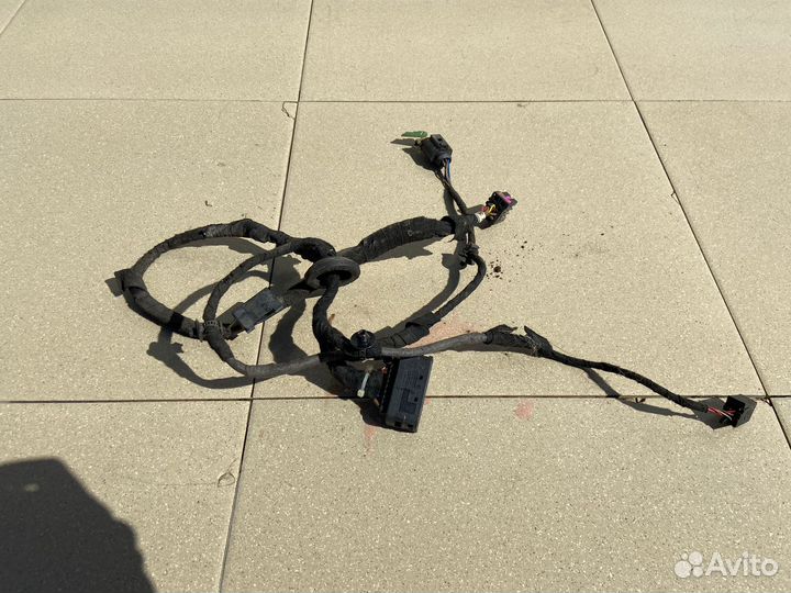 Проводка двери задняя правая Volkswagen Golf 4