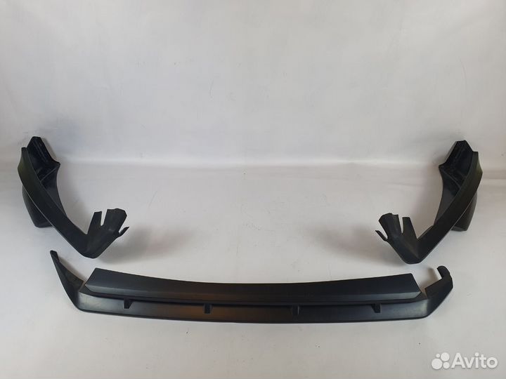 Сплиттер переднего бампера Лада Гранта FL