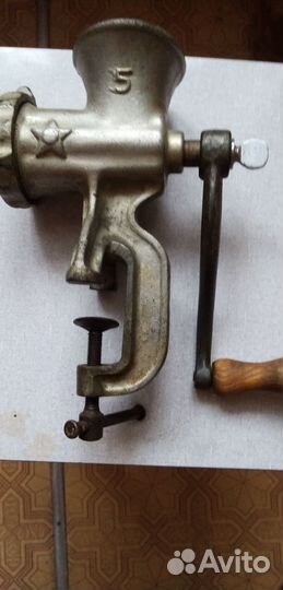 Мясорубка ручная СССР чугунная со знак. Звезда N 5