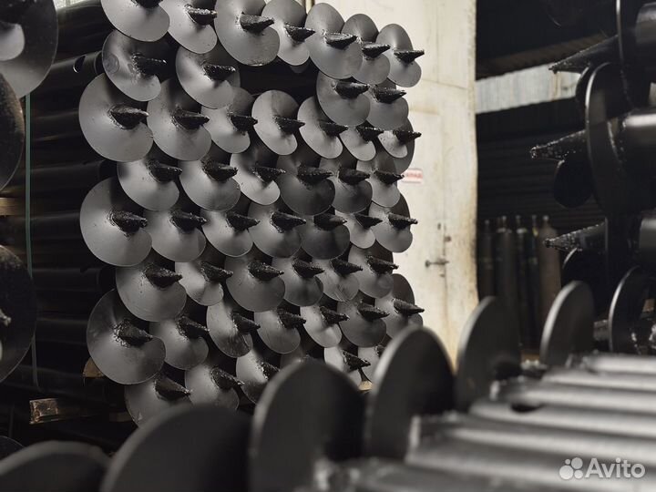 Винтовые сваи с монтажом