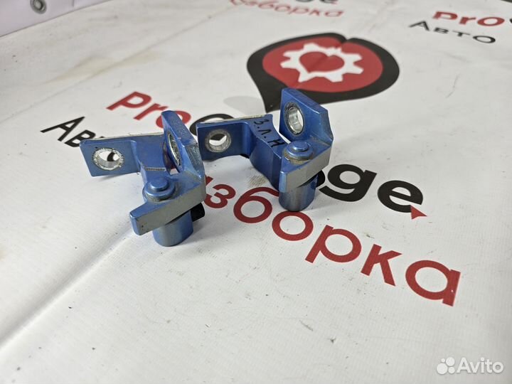 Петли двери левая передняя задняя Haval Jolion Хав