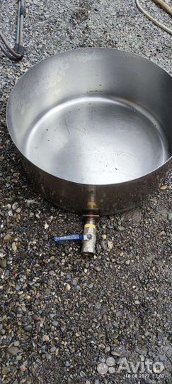 Кастрюля из нержавеющей стали