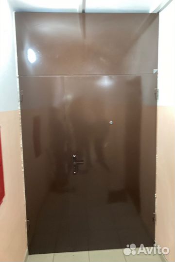 Дверь на карман (кладовку)