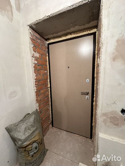 Дверь входная металлическая