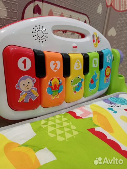 Развивающий коврик