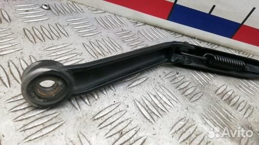 Щеткодержатель лобового стекла nissan primera P11