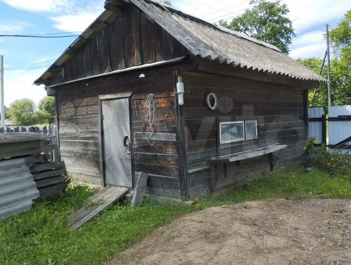 Дом 34,3 м² на участке 7 га