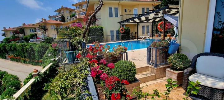 Дом 350 м² (Турция)